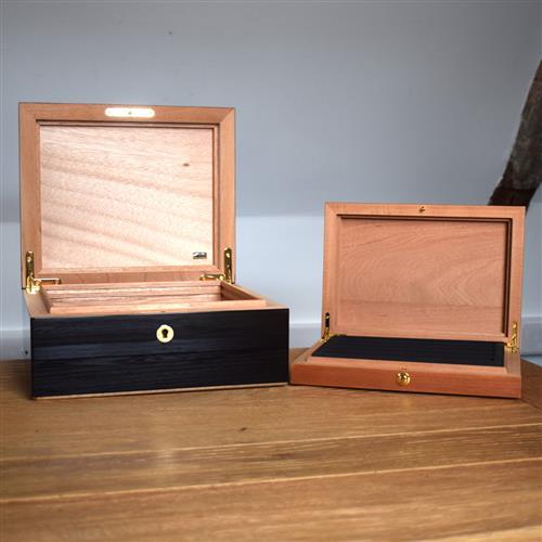 Humidors by Size