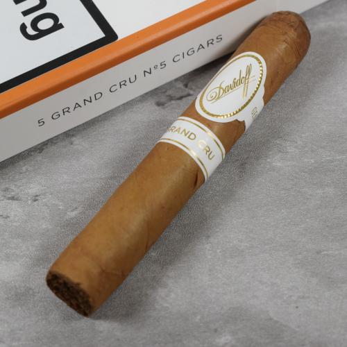 Davidoff Grand Cru No. 5 Cigar - 1 