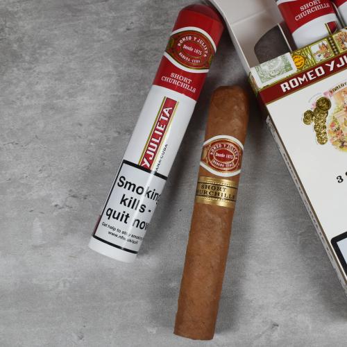 Romeo y Julieta Short Churchill Tub