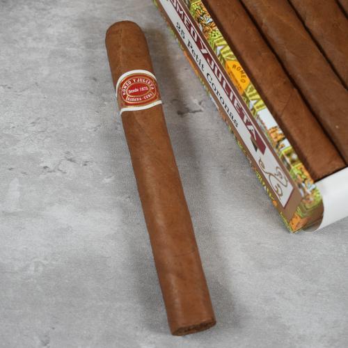 Romeo y Julieta Petit Coronas Cigar