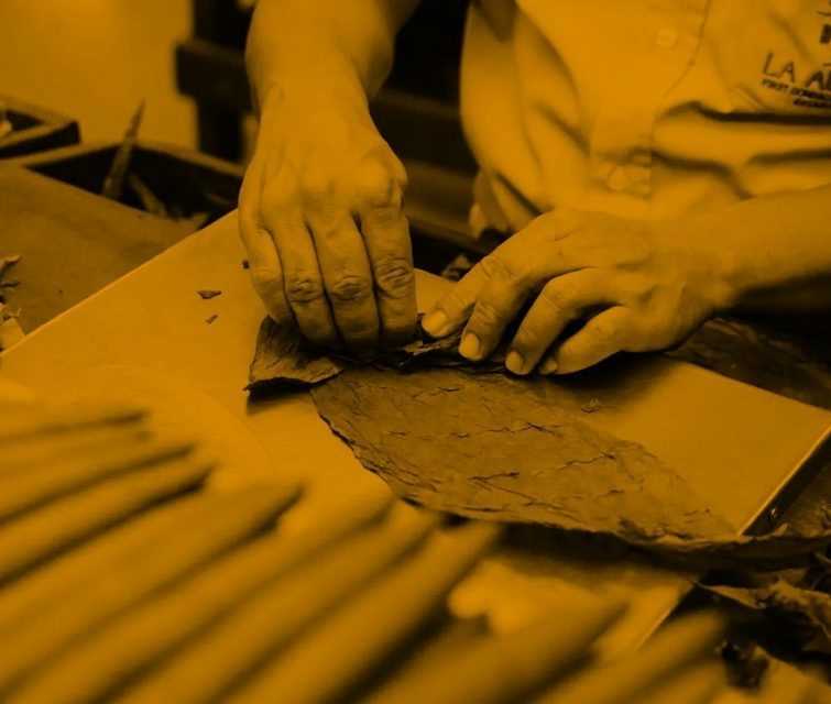 3-Day-Event Premium Cigar Roller Package