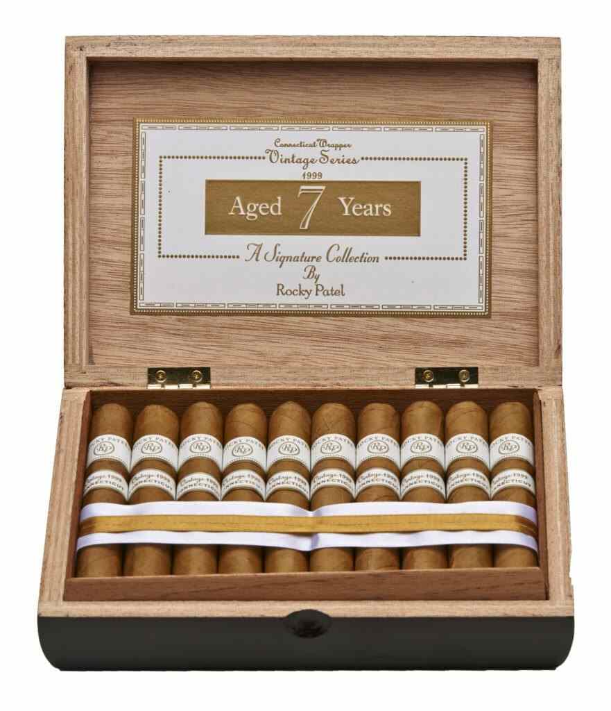 Rocky Patel Vintage 1999 Connecticut Robusto