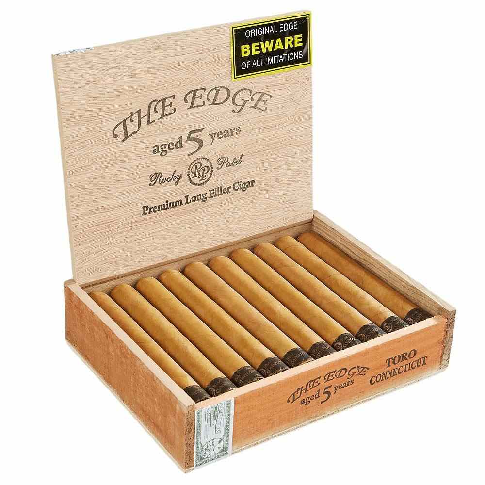 Rocky Patel The Edge Lite Connecticut Toro